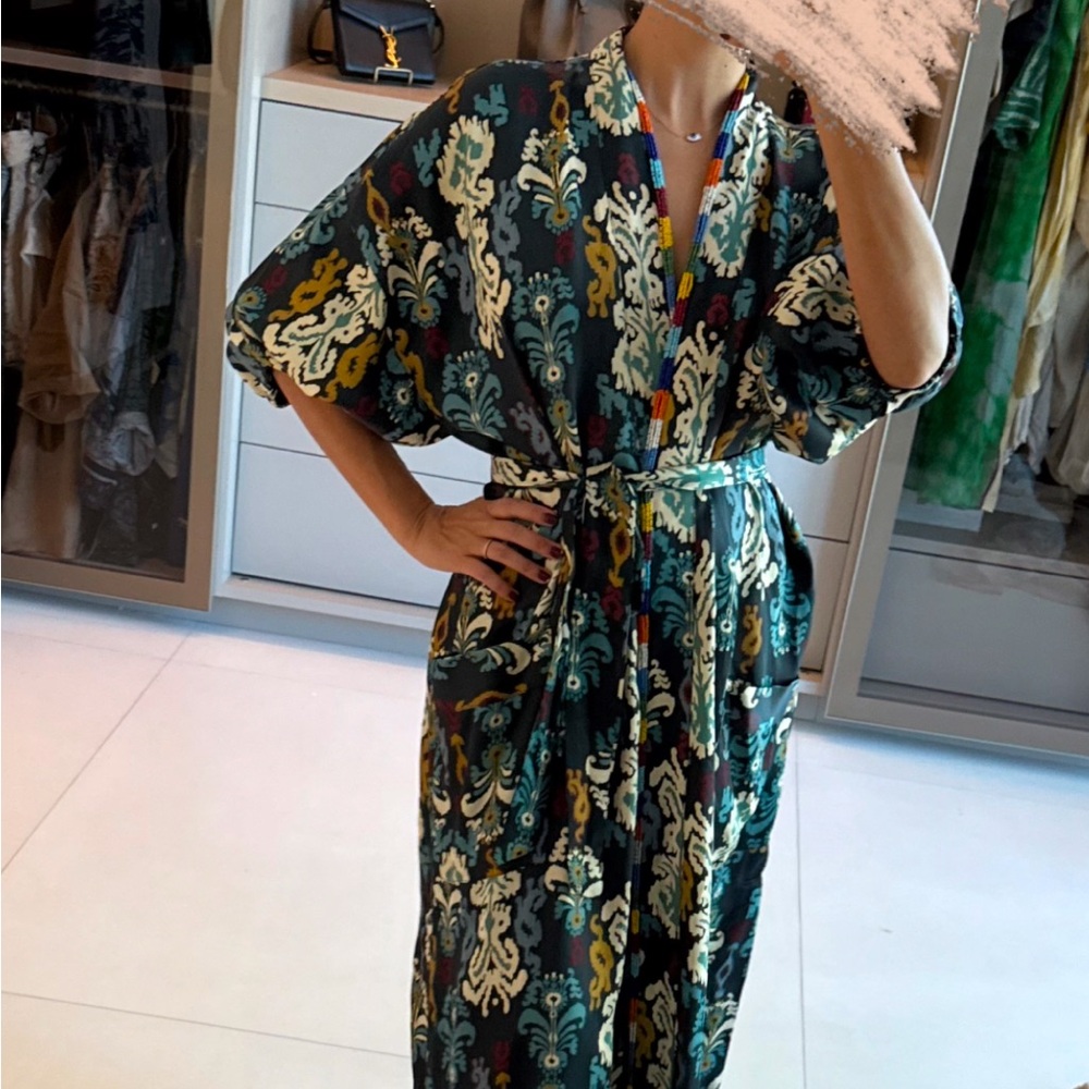 Elegant Floral Kimono Robe in Multicolor